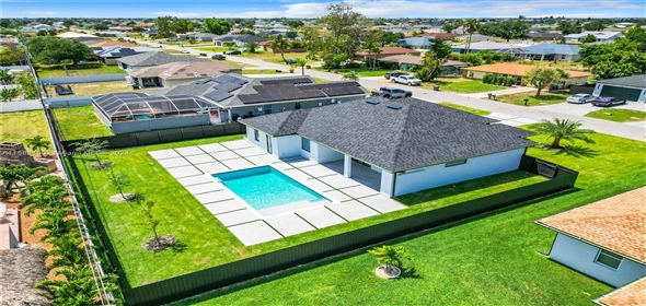 1208 NE 9th Ter Cape Coral Florida, 33909 | Beautiful Single Family