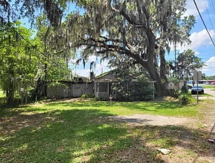 Great location. Close to several major Highways