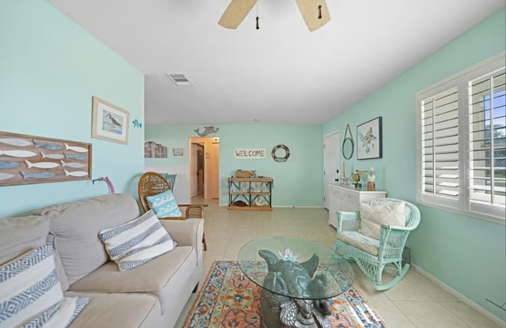 Adorable COASTAL VIBES Home in Gardens of Gulf Cove
