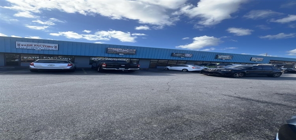 1156 E Donegan Ave Kissimmee Florida, 34744 | Shopping Plaza