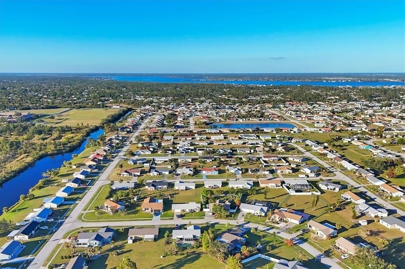 Beautiful Home in Port Charlotte