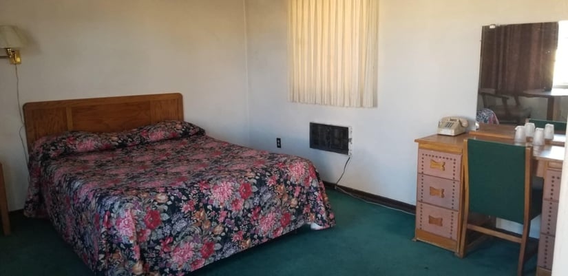 Hotel for Sale in Albuquerque New Mexico 87107