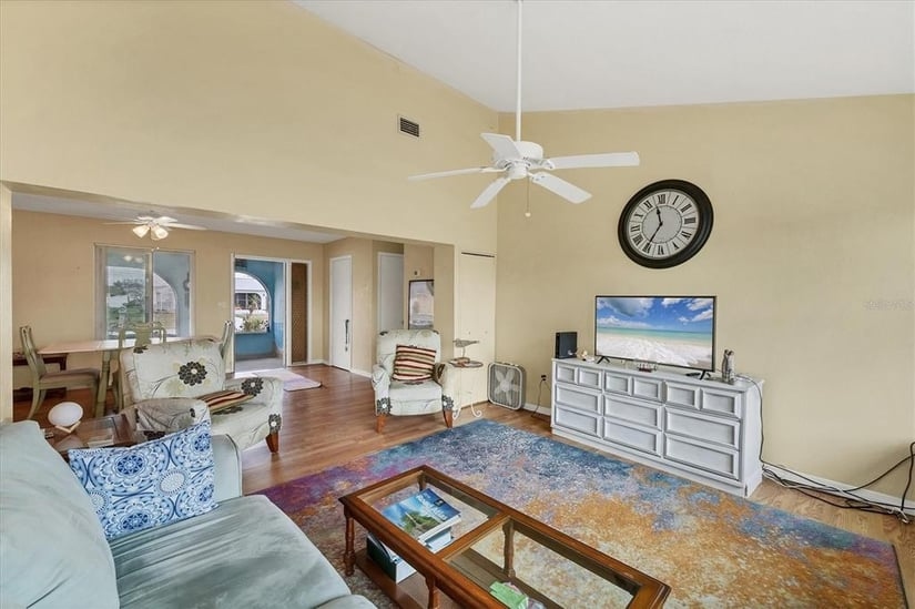 Lovely 2-Bedroom, 2-Bath Home