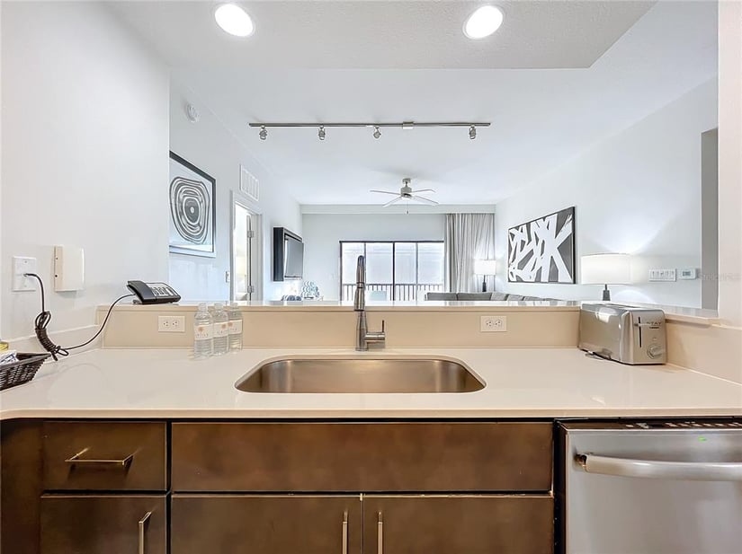 Top-Floor Penthouse Condo