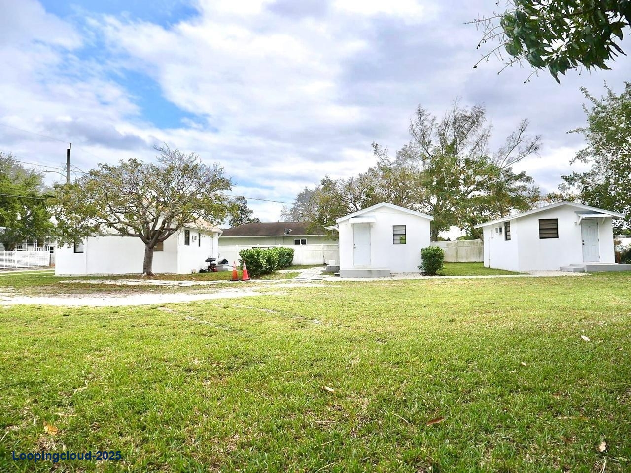 Renovated Triplex in Growing Miami Area