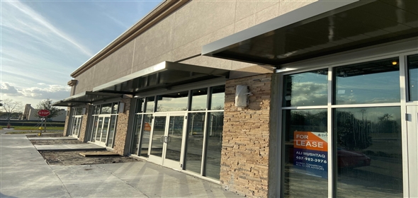 12189 East Colonial Drive Orlando Florida, 32826 | Park Square Plaza - Final Leasing