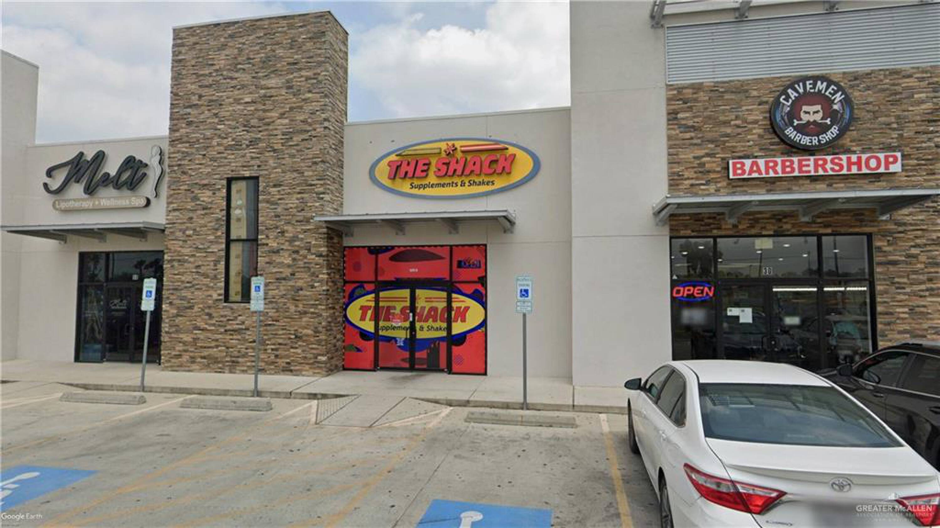 Great Commercial Property for lease