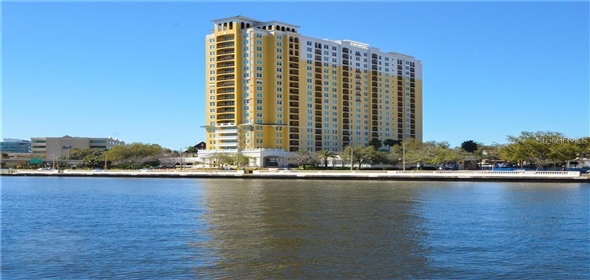 345 BAYSHORE BOULEVARD 911 Tampa Florida, 33606 | Cozy Condo