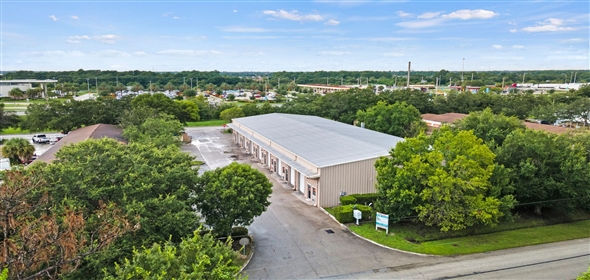 1264 Southwest Biltmore Street Fort Pierce Florida, 34983 | Biltmore Commercial Center