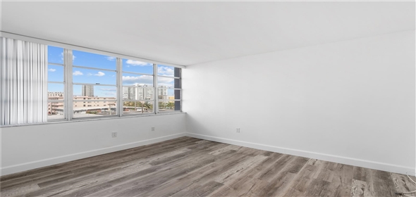 6855 Abbott Ave # 504 Miami Beach Florida, 33141 | Beautiful Condo