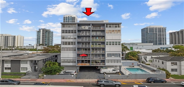 6855 Abbott Ave # 504 Miami Beach Florida, 33141 | Beautiful Condo