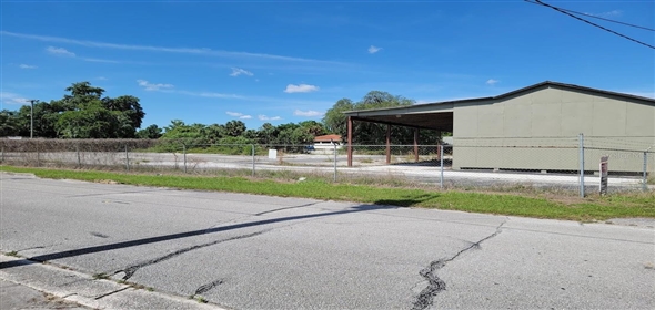 530 NW 1st Avenue Ocala Florida, 34475 | 530 NW 1st Ave - Industrial Building