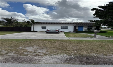 7590 SW 30th St , Miami Florida                                                                                              33155