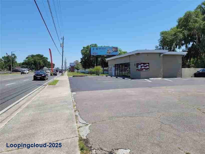 1416 E Silver Springs Blvd, Ocala, FL 34470