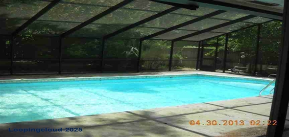 720 NW 80 BOULEVARD Gainesville Florida, 32607 | Lovely 4-Bedroom Home