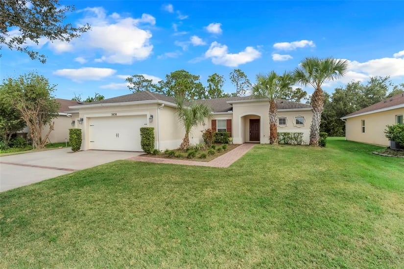 Beautifully Manteined Home