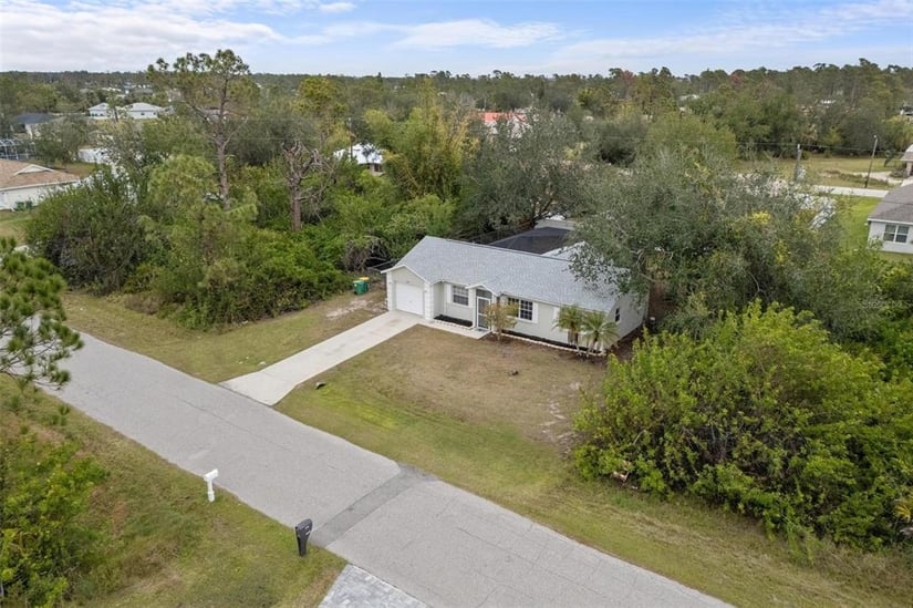 Cozi Home in Gulf Cove