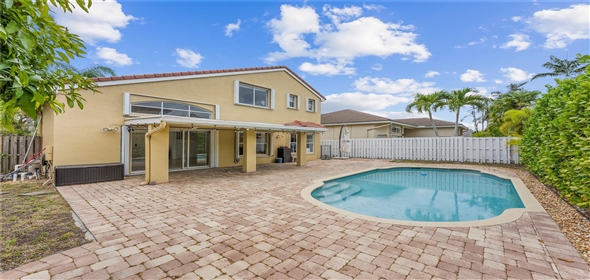 19009 NW 23rd St Pembroke Pines Florida, 33029 | Stunning Singlefamily