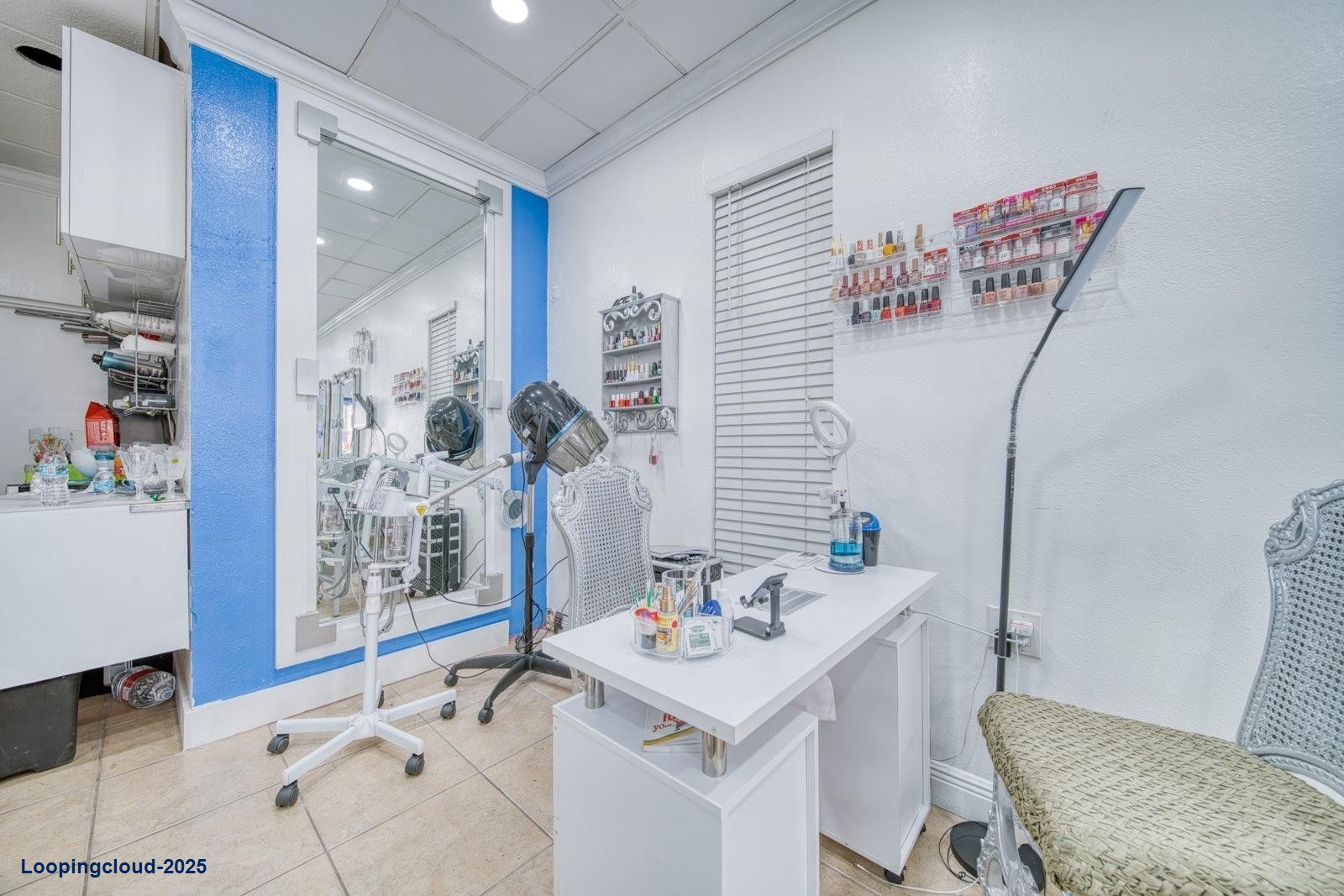 Beauty Salon