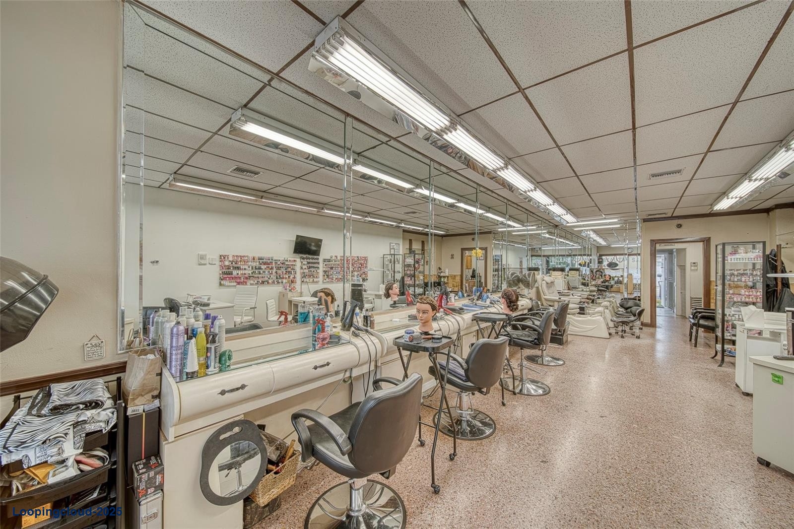 Beauty Salon