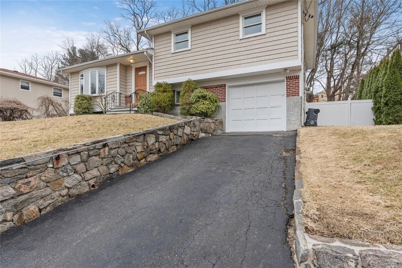 Spacious and Beautiful Singlefamily