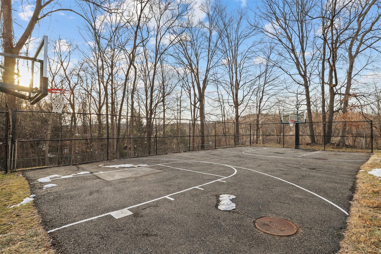 Turn-Key Bedford Hills Home
