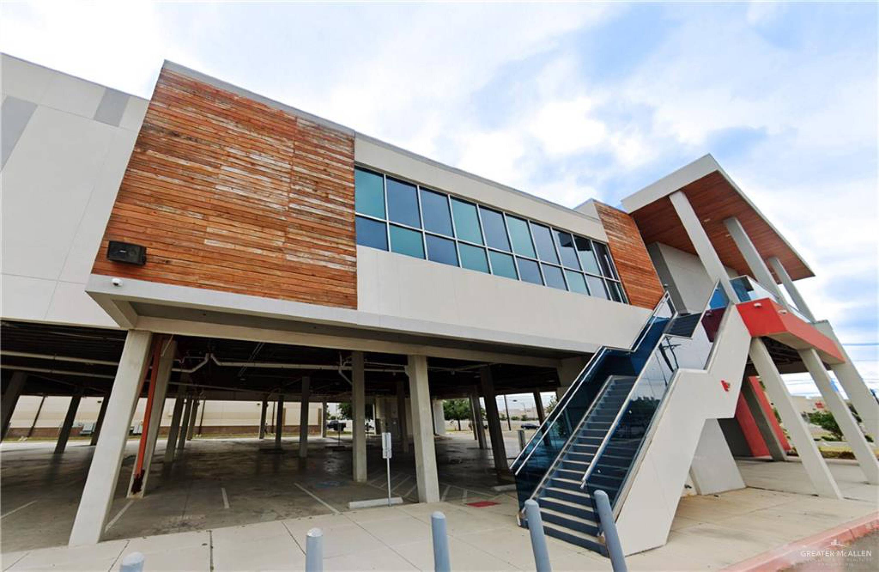 Fantastic Commercial property