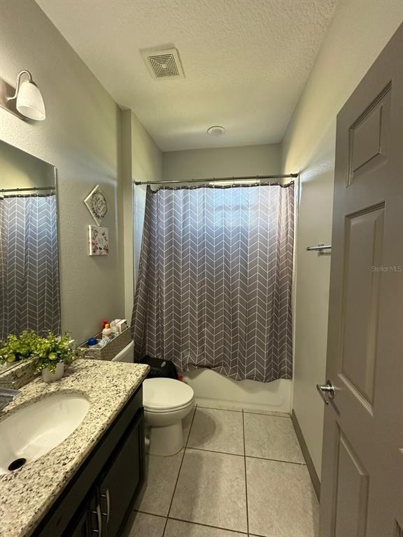 Perfect Blend of Style and Comfort Home