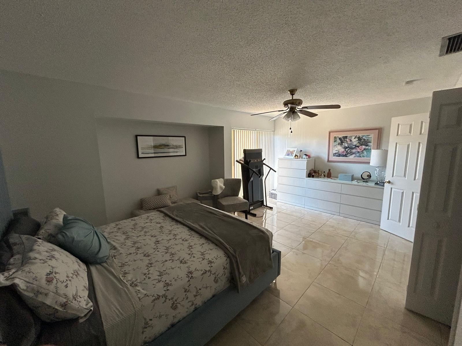 Comfortable Residential Condo