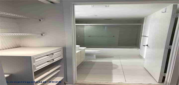 4250 Biscayne Blvd # 918 Miami Florida, 33137 | Water front Luxurious Apartment