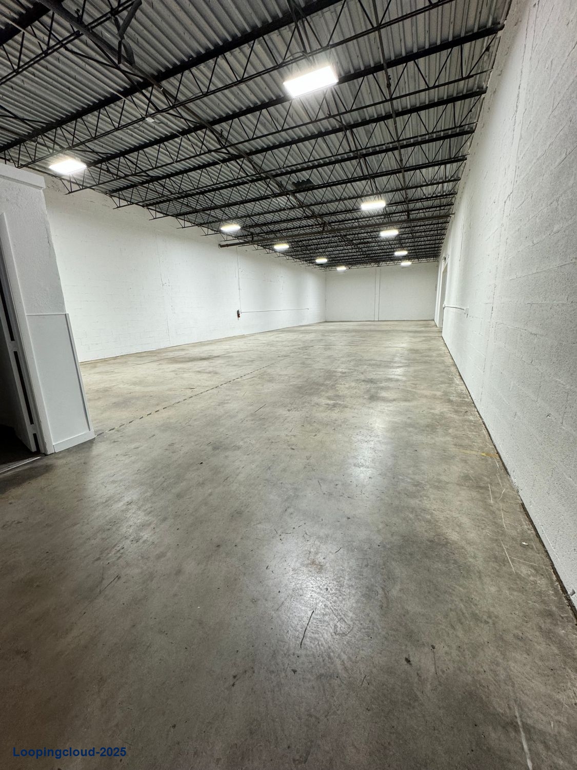 Nice Warehouse + Office Space