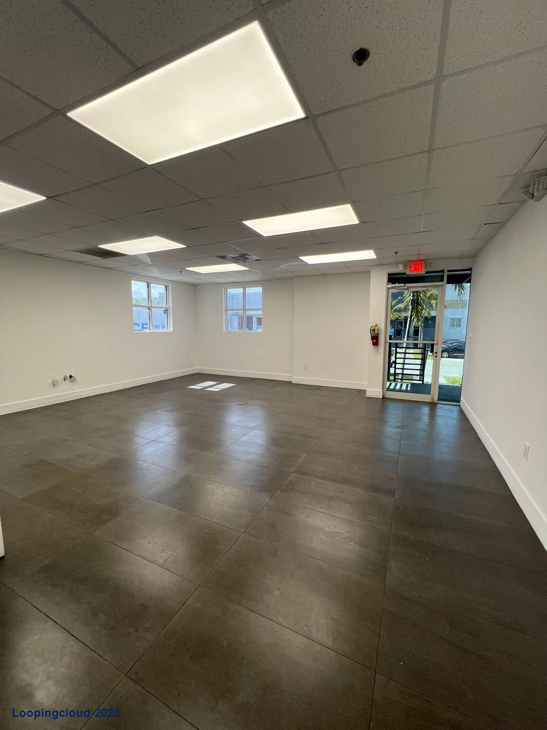 Nice Warehouse + Office Space