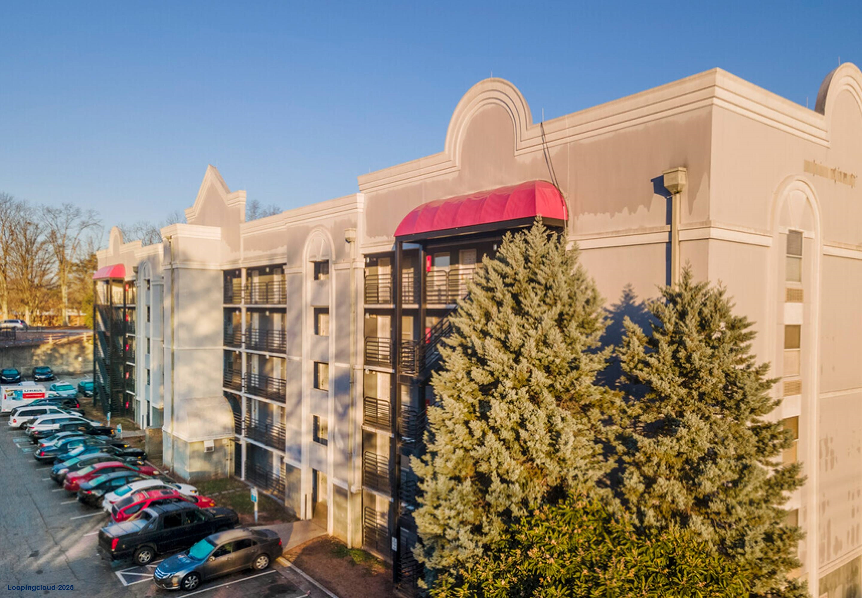 Hotel for Sale in Marietta Georgia 30067