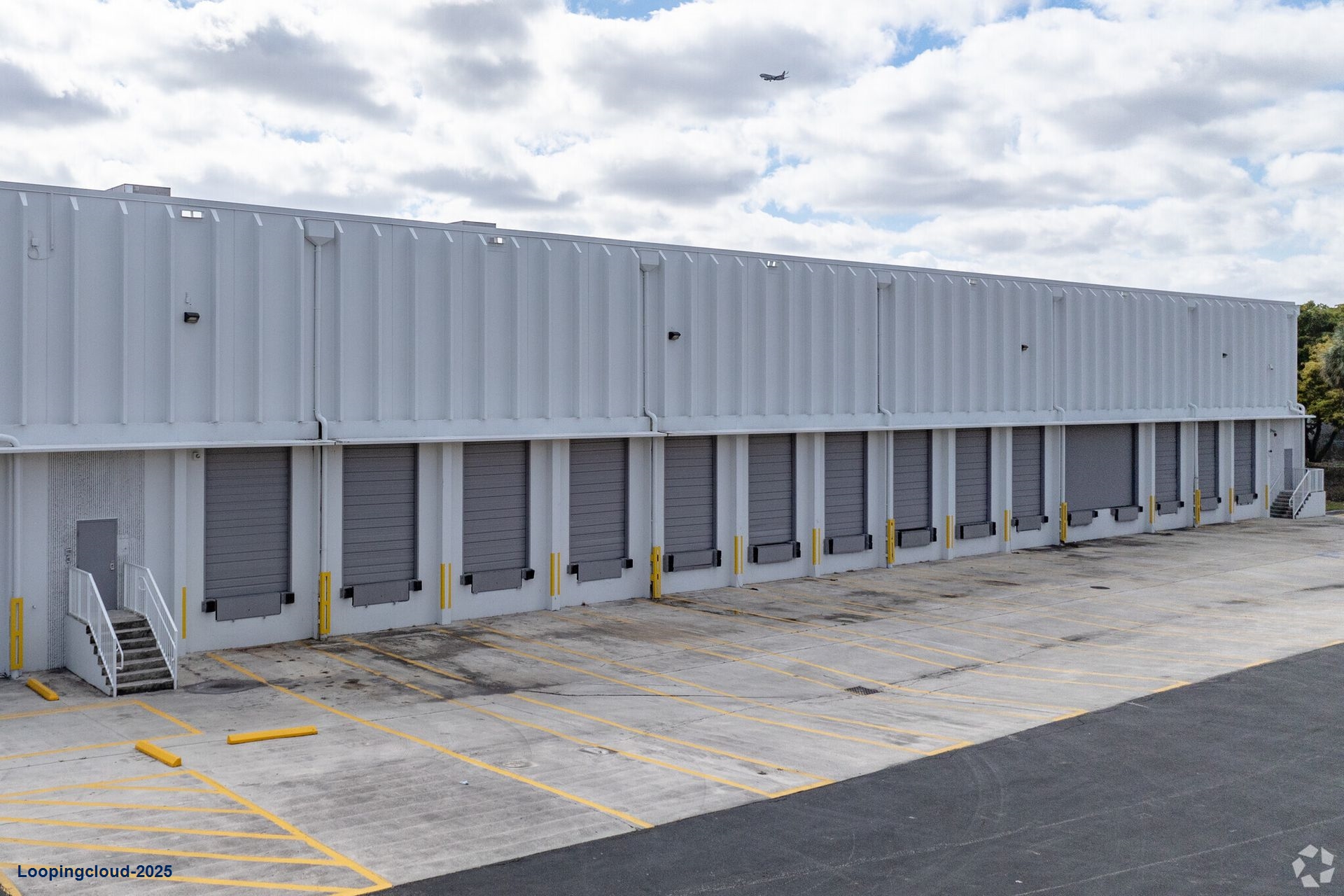 Premium Office + Warehouse