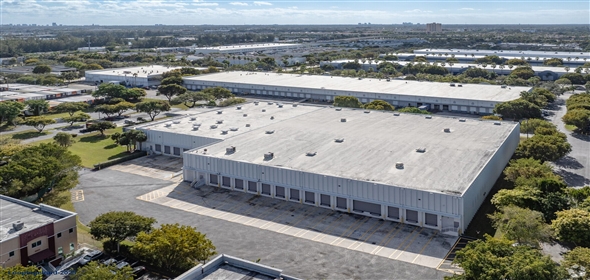 1910 NW 97TH Avenue, Doral, FL 33172 Doral Florida, 33172 | Premium Office + Warehouse