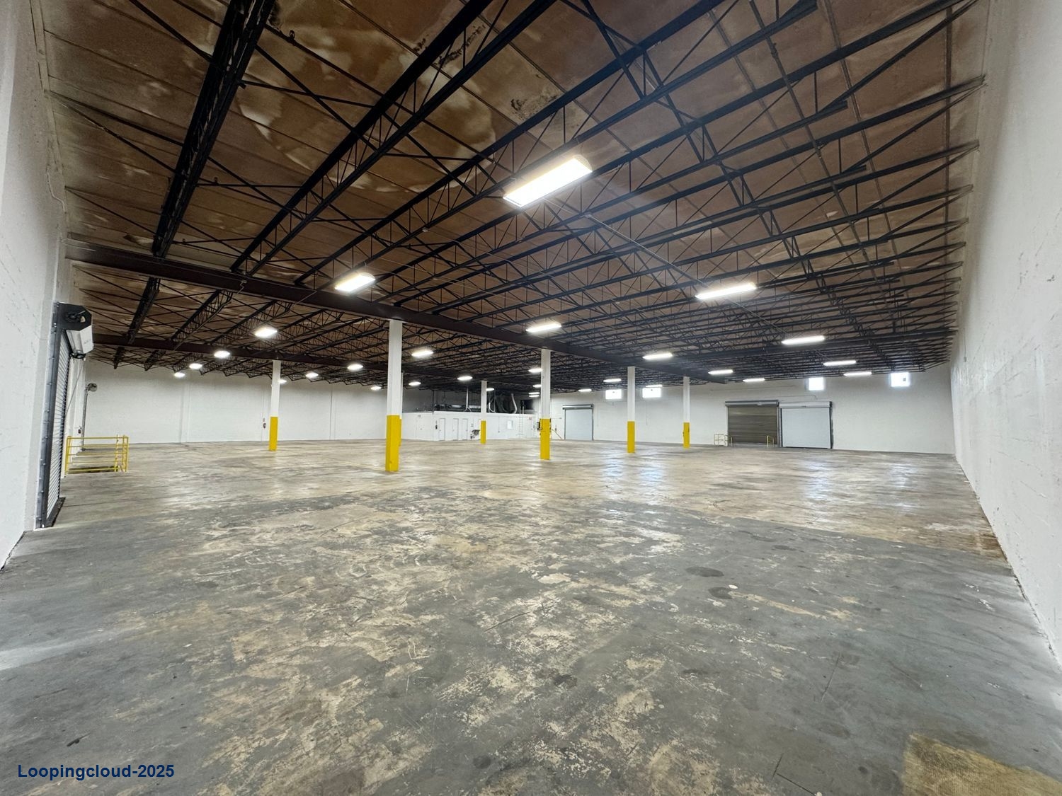 Warehouse + Outside Yard