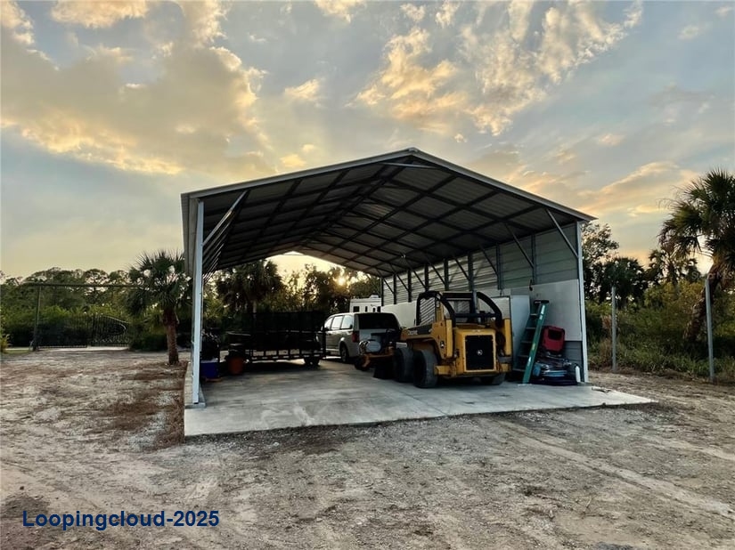 Home for Sale in Port Charlotte