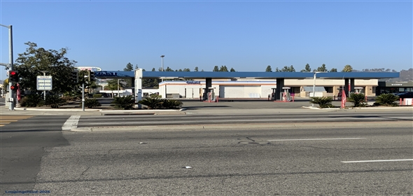2004 E Valley Pky Escondido California, 92027 | Exclusive service Station for Sale