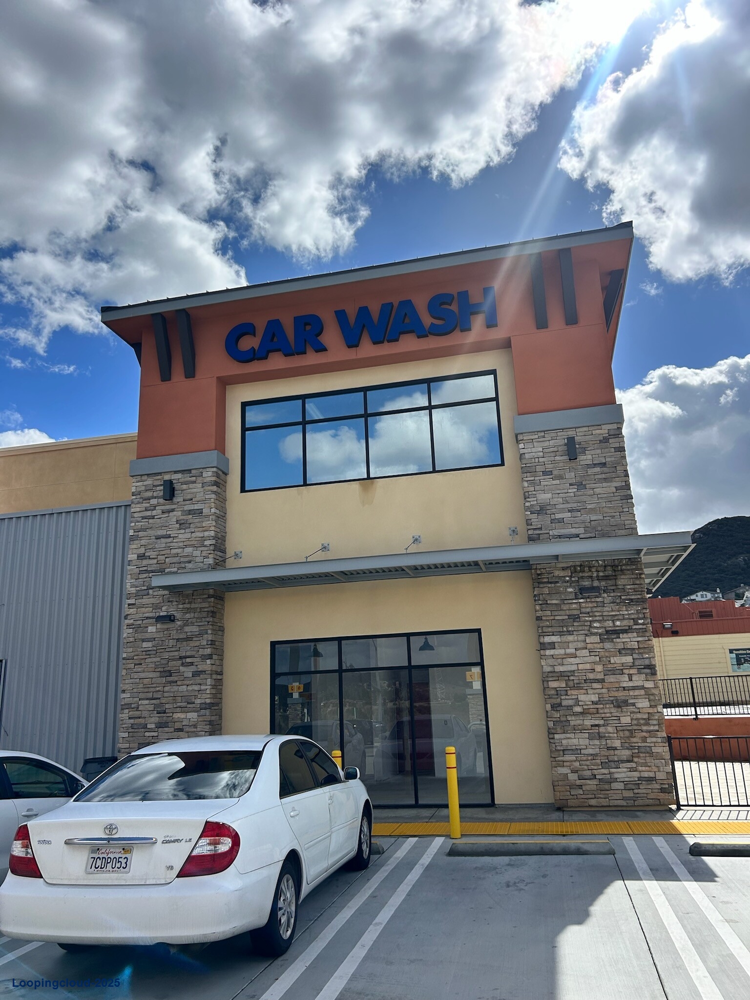 7751 Mission Gorge Rd