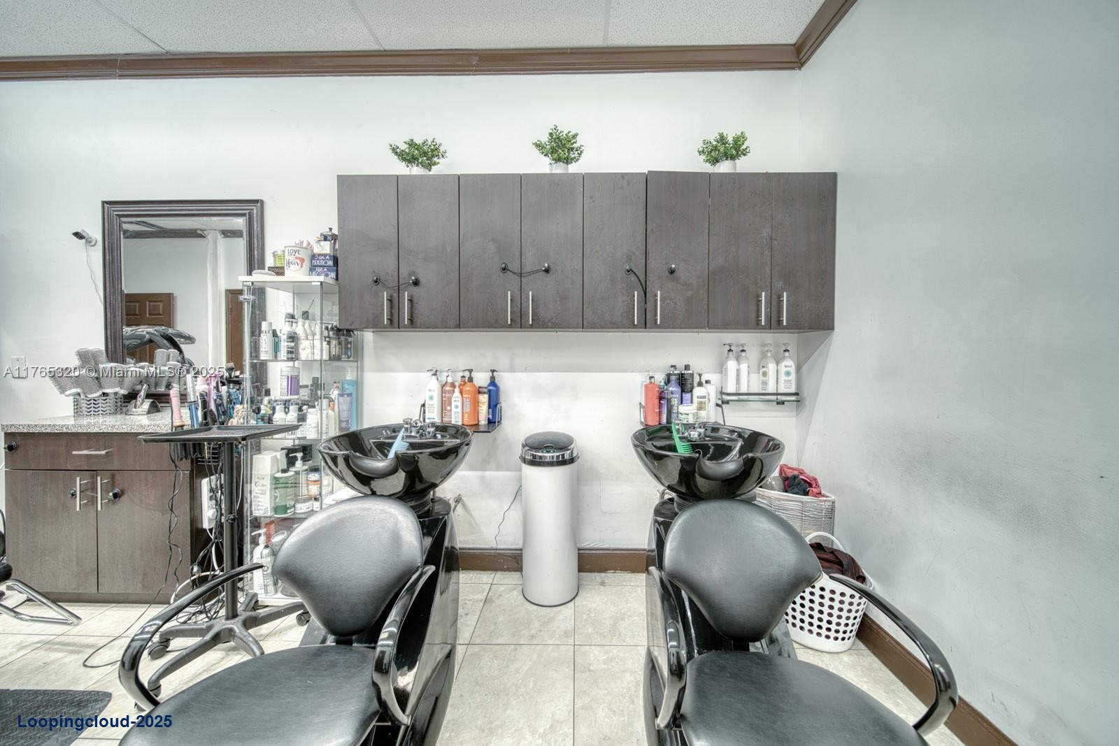 Nice Beauty Salon