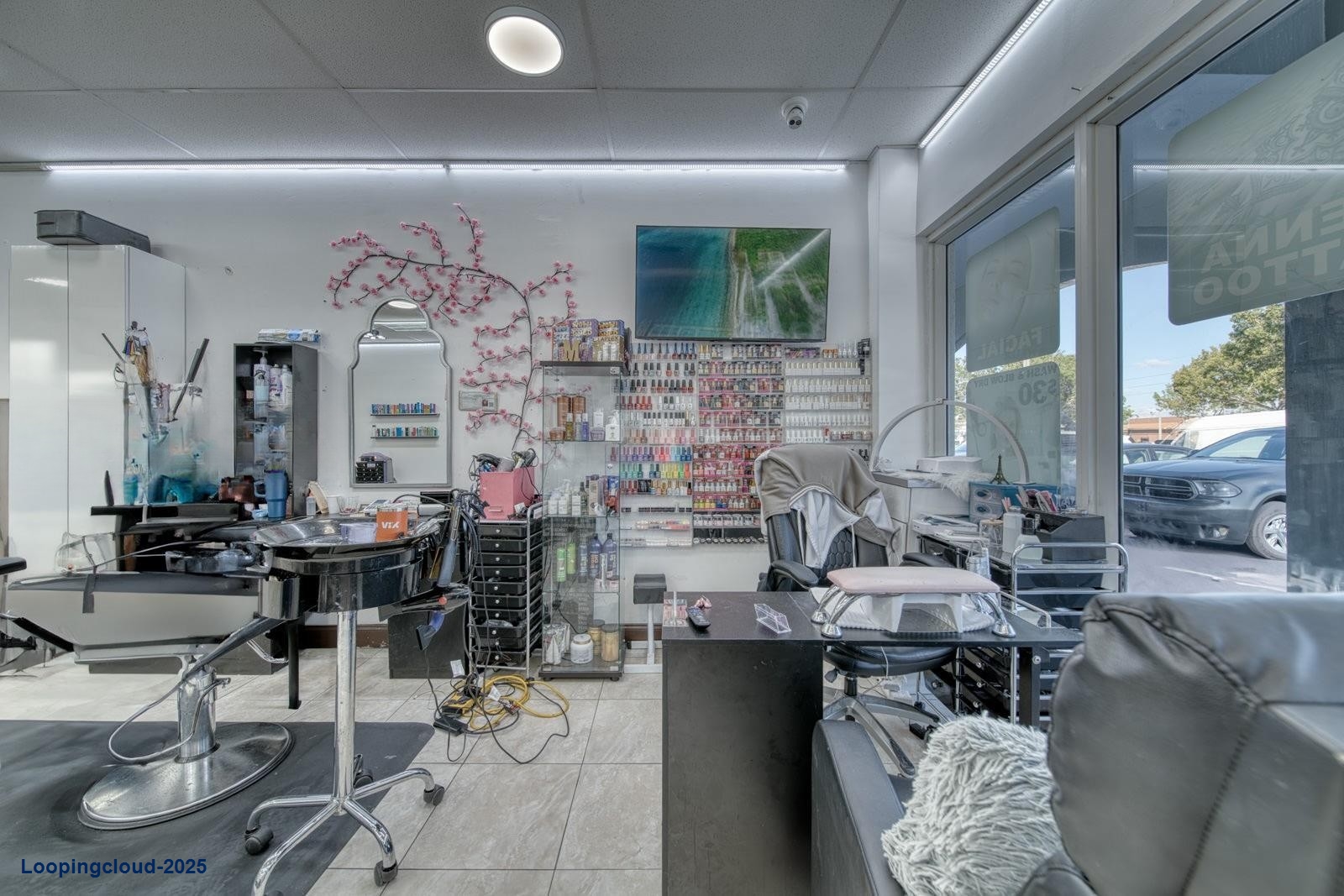 Nice Beauty Salon