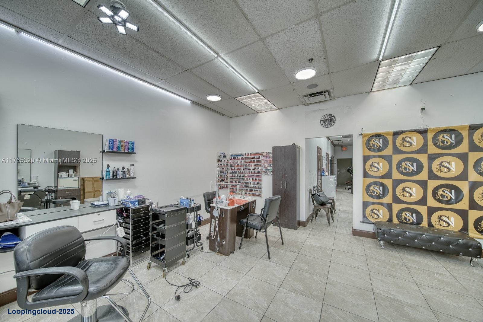 Nice Beauty Salon