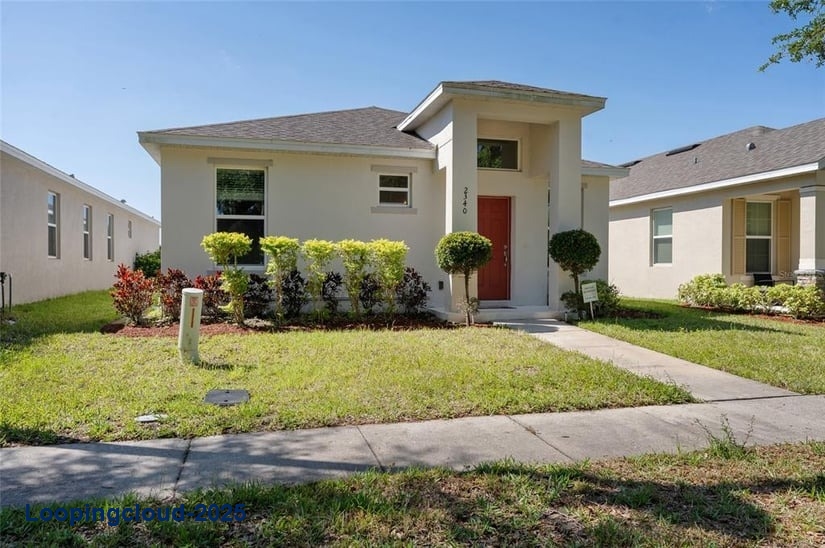 Charming 3-Bed Single-Family Home – Built in 2019, Across from Pool, Priced to Sell!
