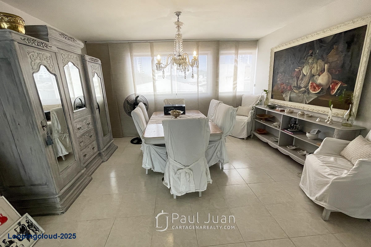 Stylish Two-Story Apartment in Bocagrande with Panoramic Ocean Views and Dual Balconies