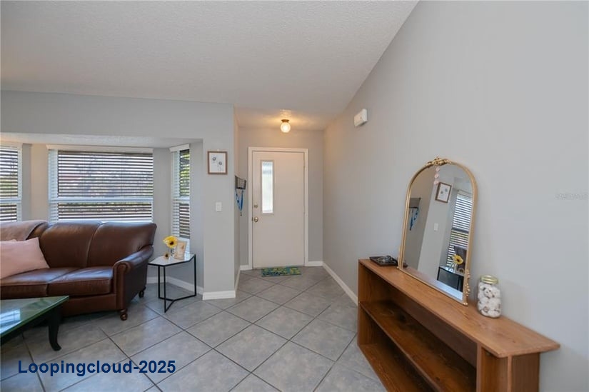 Private Waterfront Single Family Home on 200+ Ft Canal – New Roof, No HOA, Boater’s Dream!