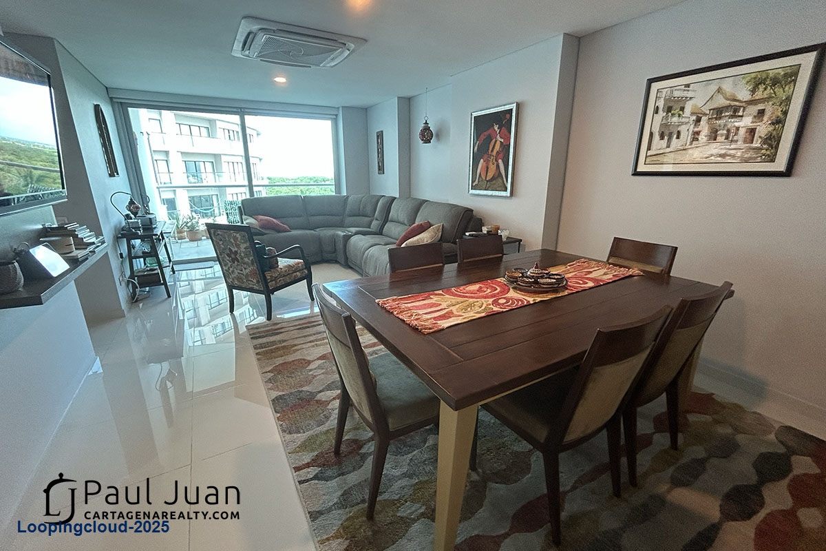 Impeccable 3-Bedroom Apartment with Study, Balcony & Garage – Move-In Ready!