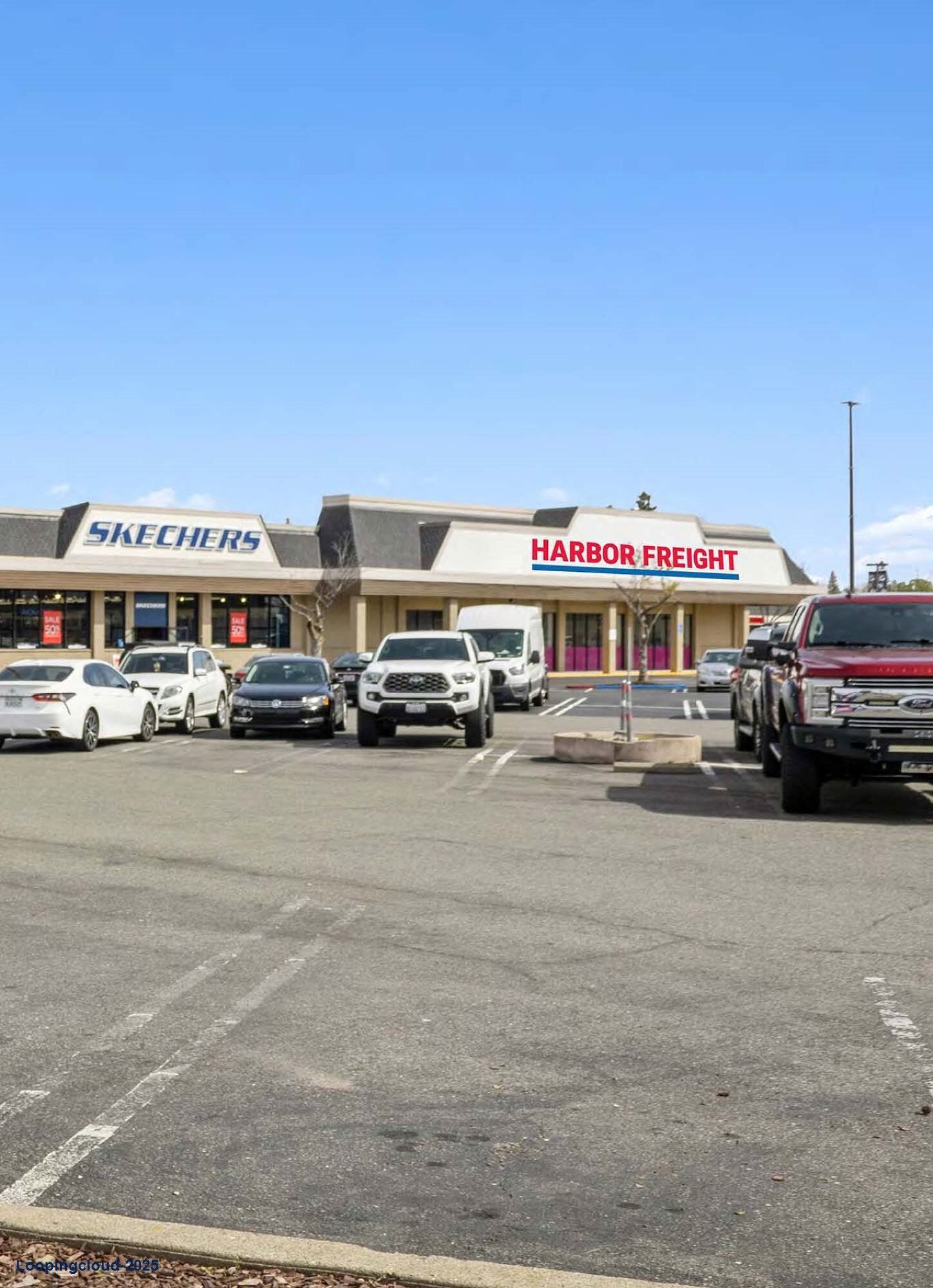 Skechers & Harbor Freight | Dual-Tenant Asset