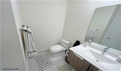 Sophisticated and Nice Condo