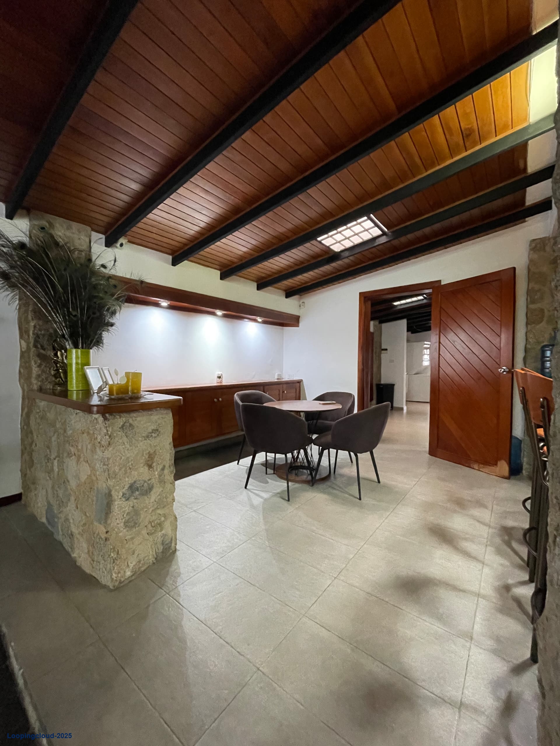 Casa/Quinta Urb. Guaparo Valencia - Beautiful Single Family