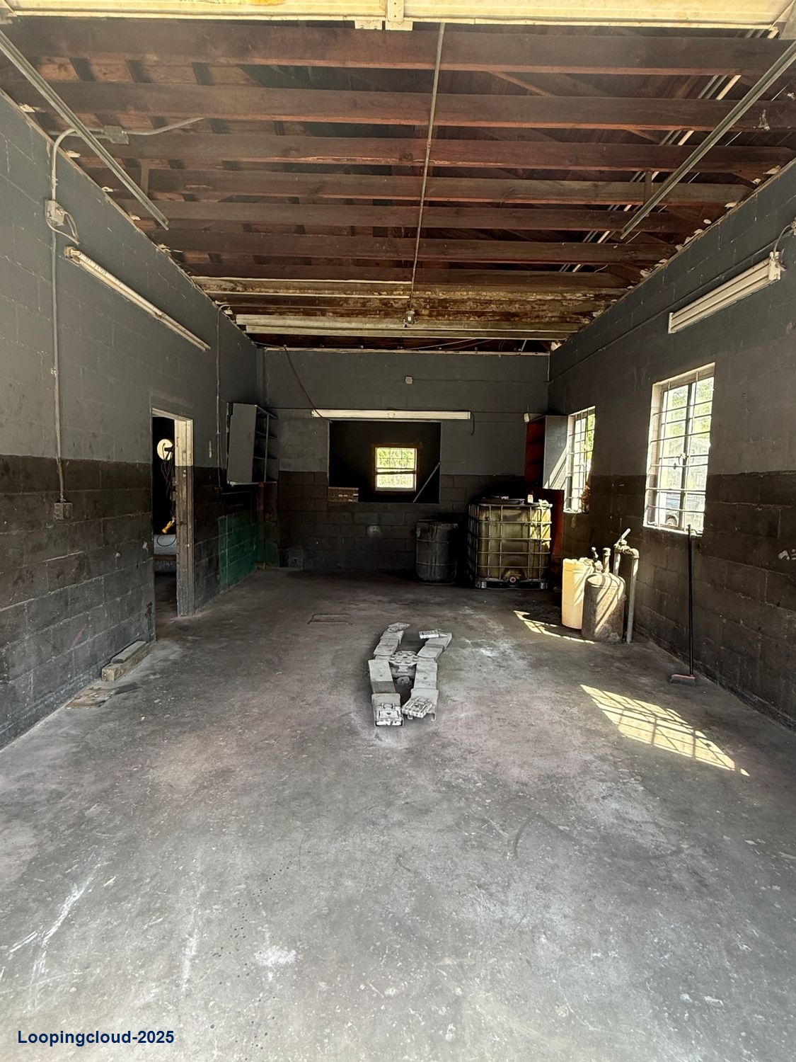 Commercial Property for Sale in Tampa Florida 33605